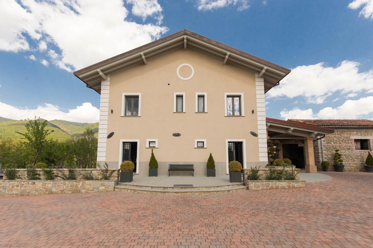 Pensjonat Casale Virginia Cesariano Zewnętrze zdjęcie