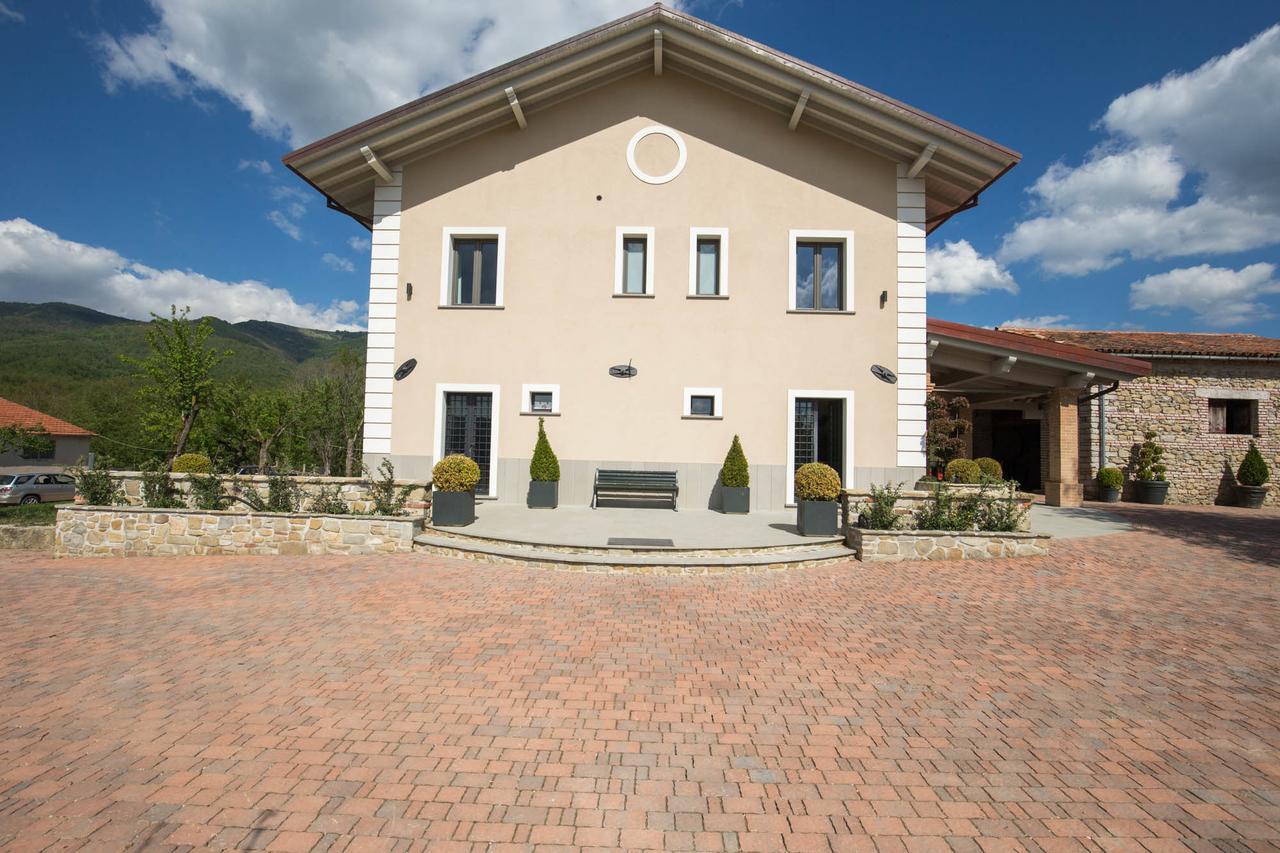 Pensjonat Casale Virginia Cesariano Zewnętrze zdjęcie